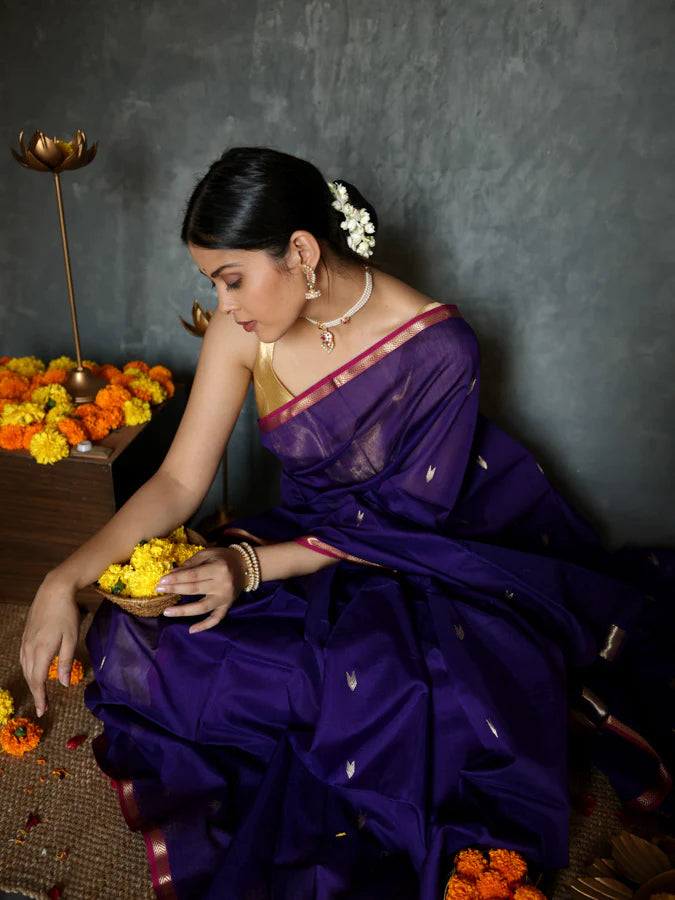 Lovely Navy Blue Cotton Silk Saree With Marvellous Blouse Piece