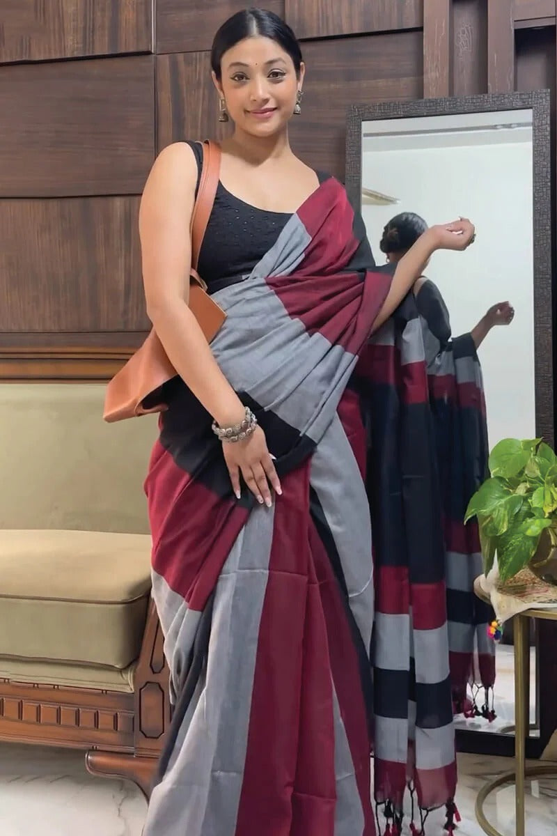 Desultory 1-Minute Ready To Wear Grey And Maroon Cotton Saree