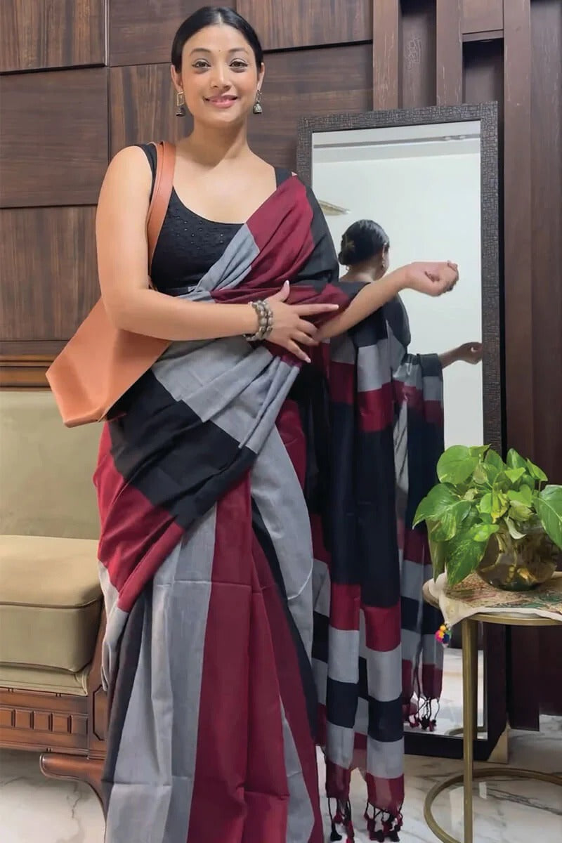 Desultory 1-Minute Ready To Wear Grey And Maroon Cotton Saree