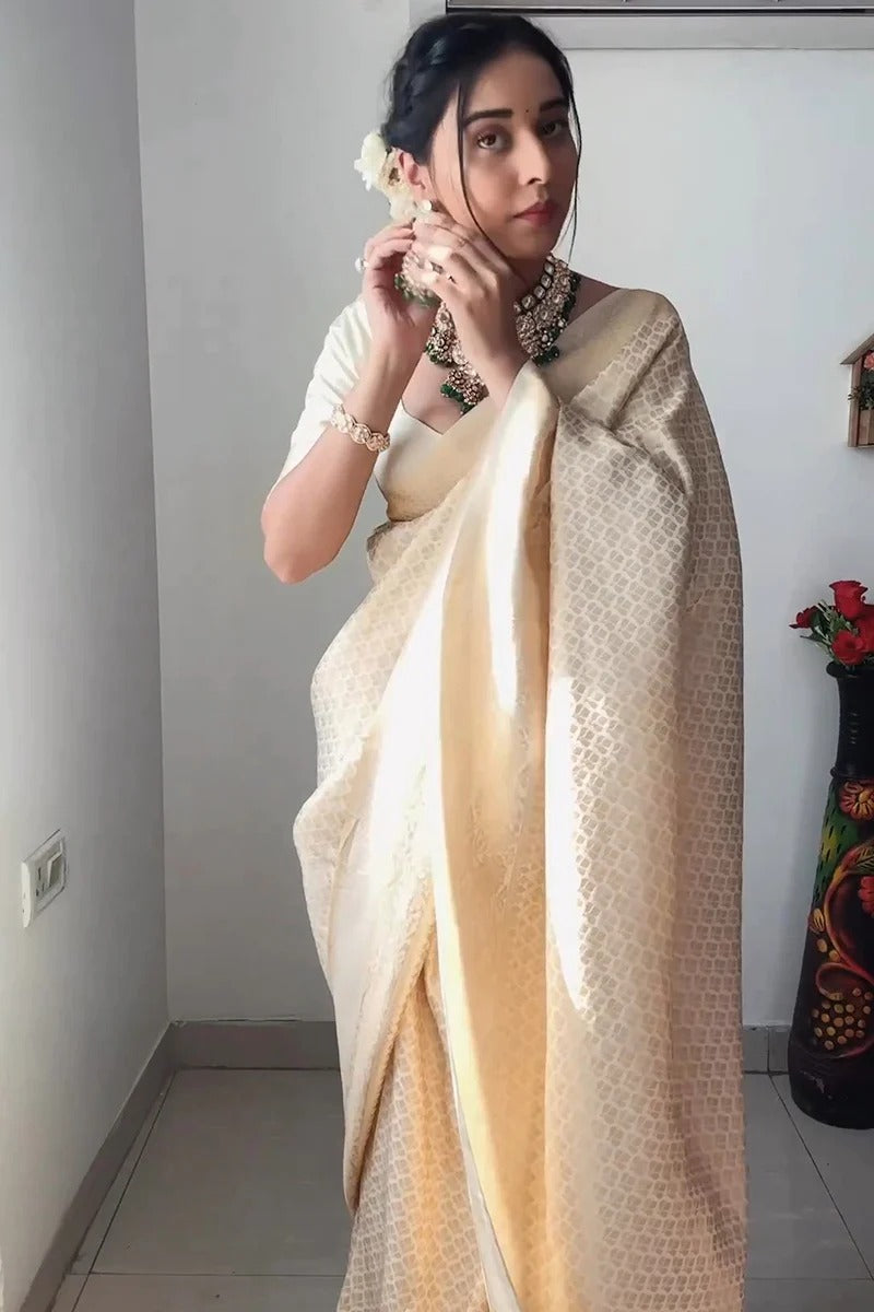 Lagniappe 1 Minute Ready To Wear Beige Kanjivaram Silk Saree