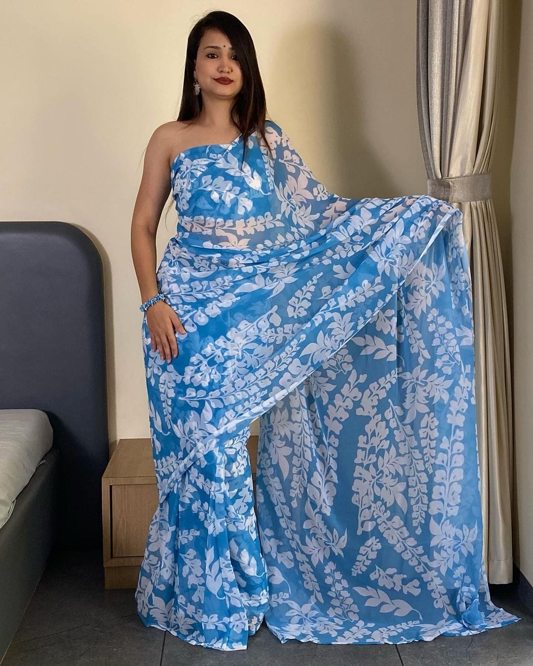 Sizzling 1 Minute Ready To Wear Blue Floral Digital Printed Georgette Saree with Blouse Piece