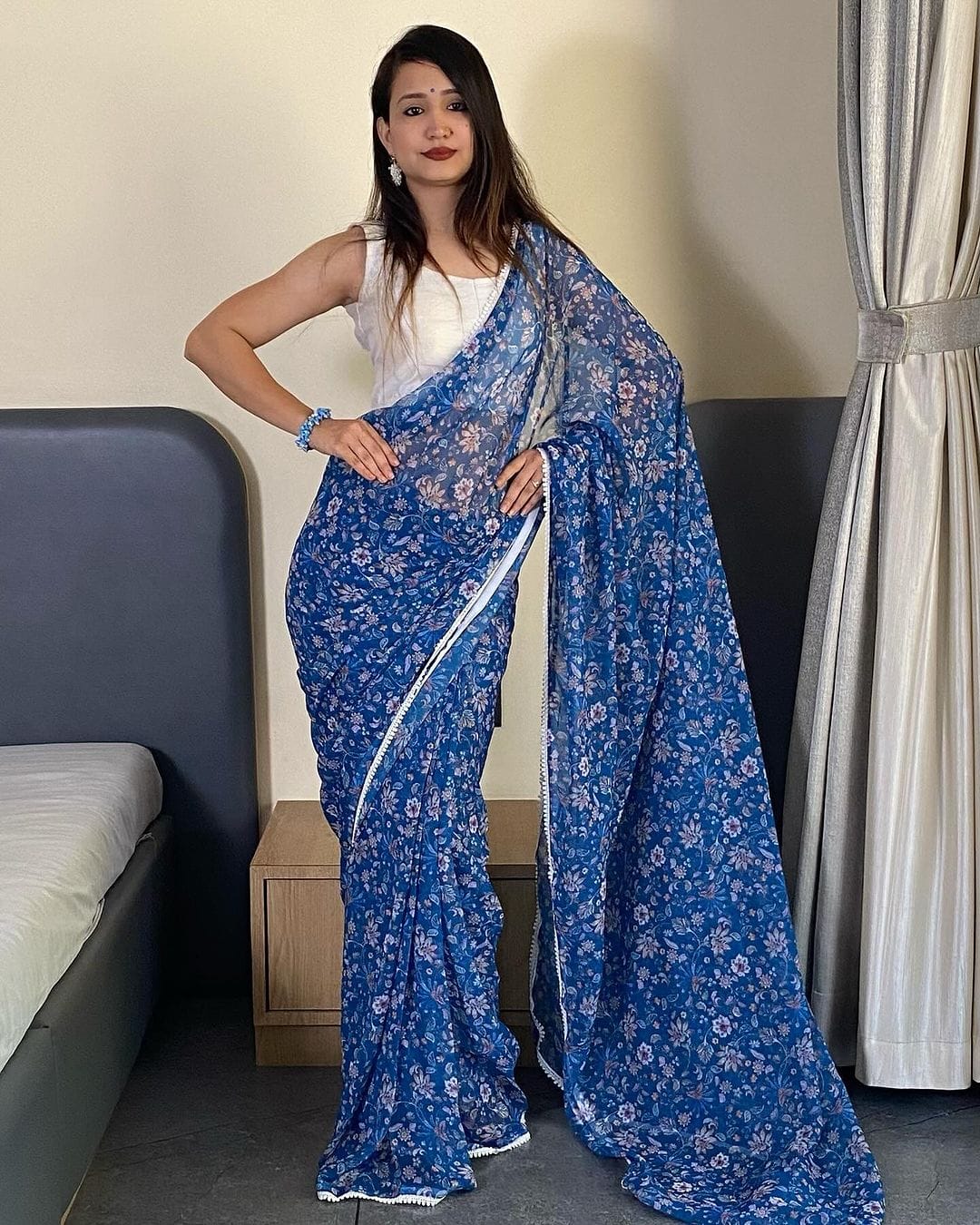 Alluring 1 Minute Ready To Wear Blue Floral Digital Printed Georgette Saree with Blouse Piece