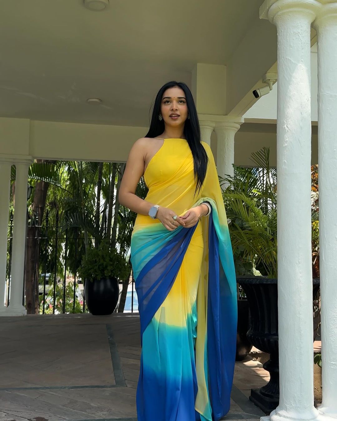 Epiphany 1-Minute Ready To Wear Yellow And Blue Georgette Saree