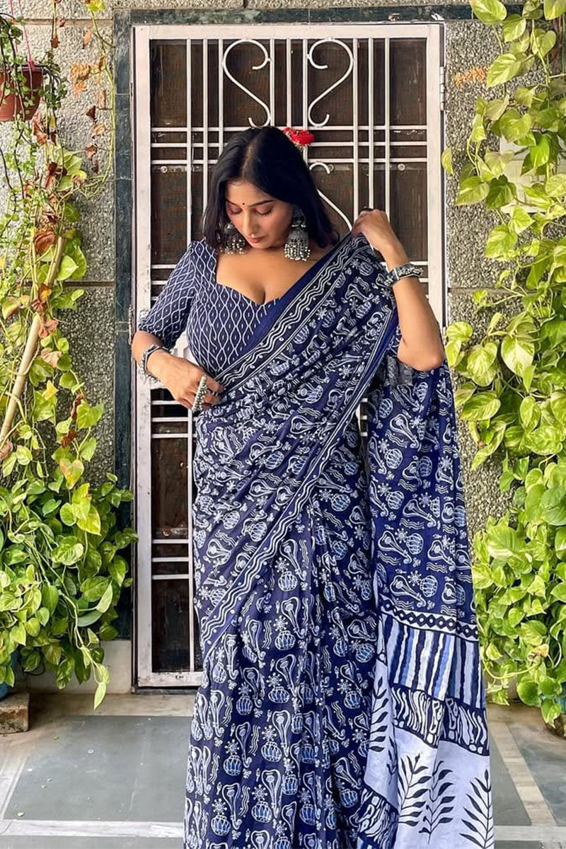 Invaluable 1-Minute Ready To Wear Blue Cotton Saree