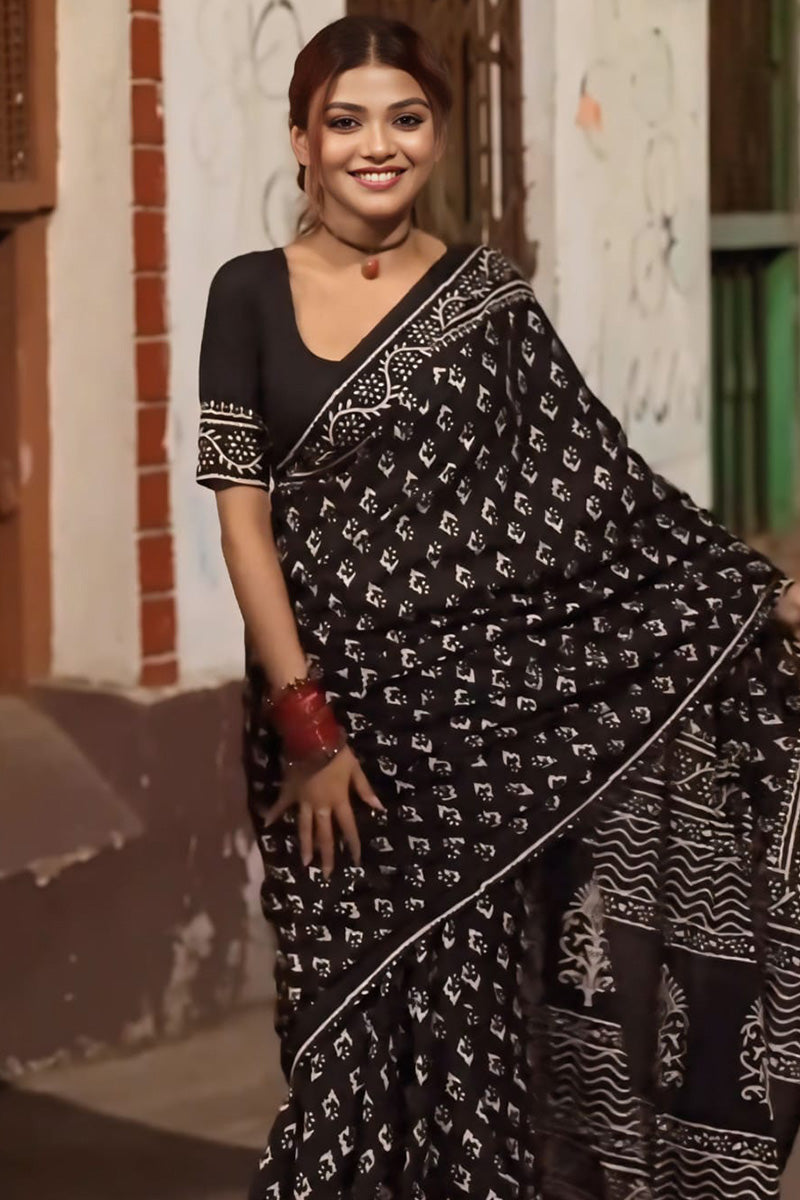 Ethereal 1-Minute Ready To Wear Black Cotton Saree