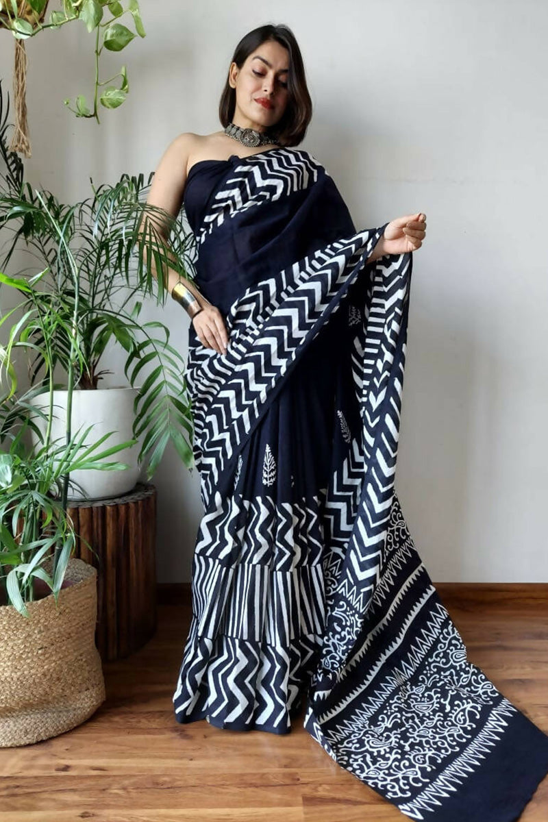 Beleaguer Black 1 Minute Ready To Wear Mul Cotton Digital Printed Saree With Pocket