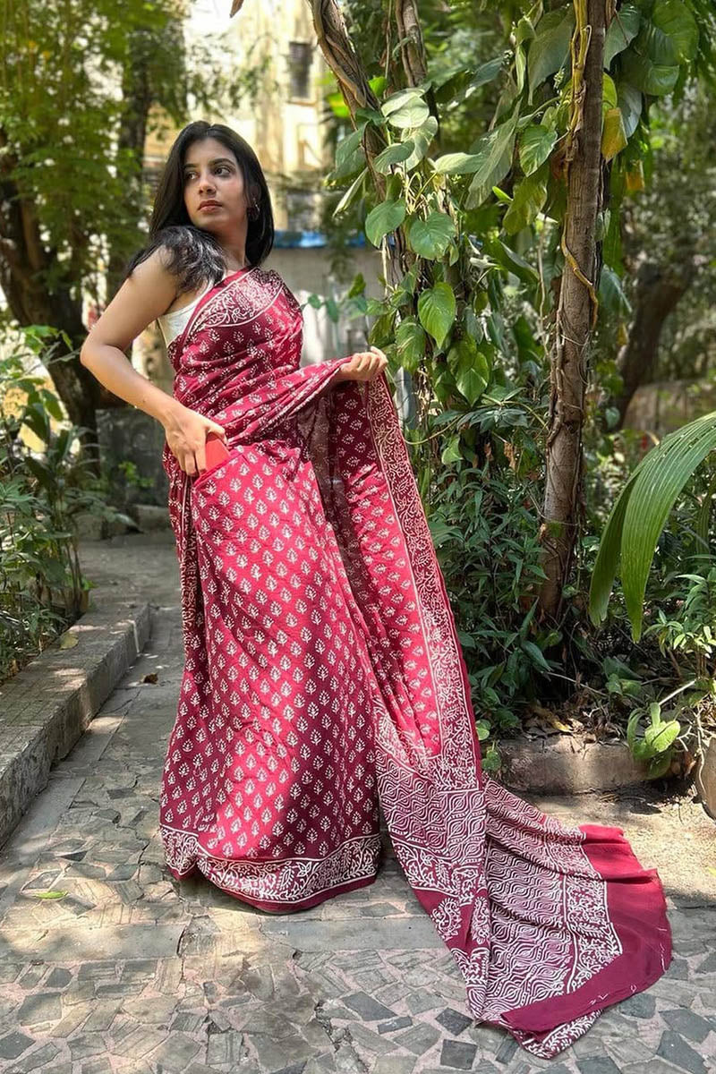harming Maroon 1 Minute Ready To Wear Mul Cotton Digital Printed Saree With Pocket