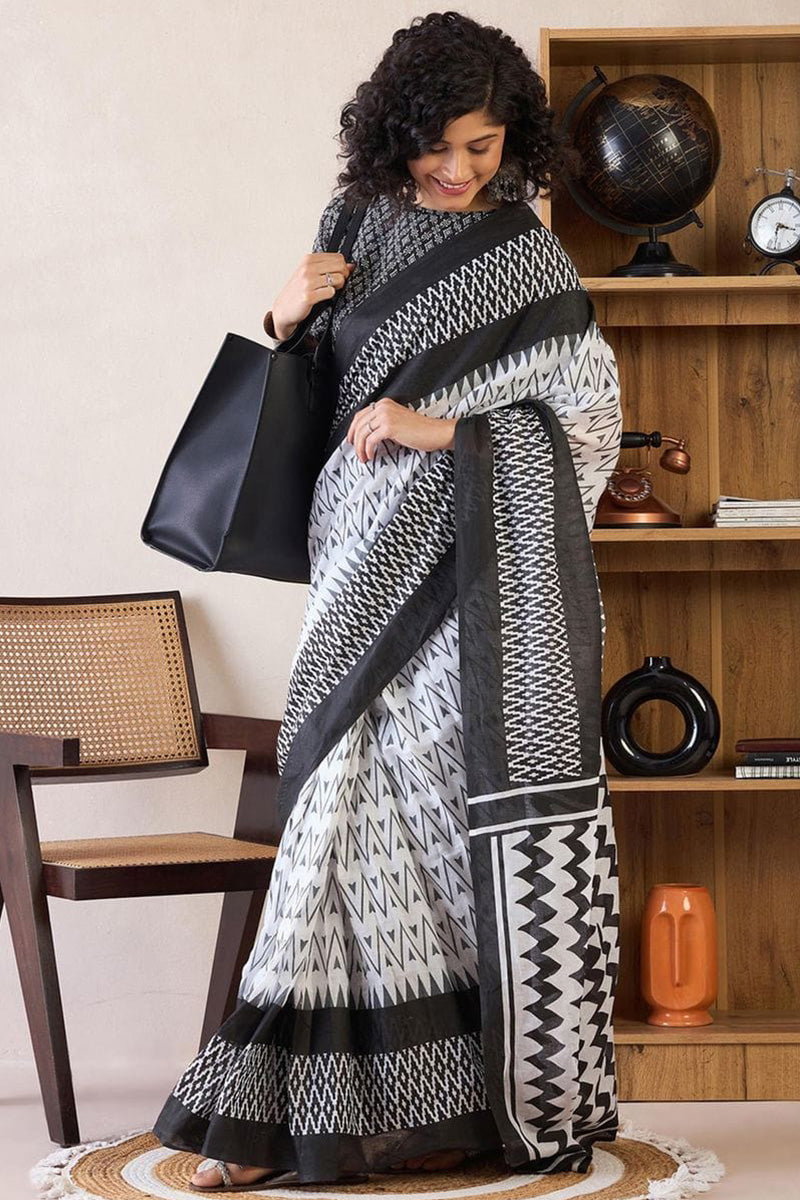 Off White  1 Minute Ready To Wear Mul Mul Cotton Digital Printed Saree With Pocket