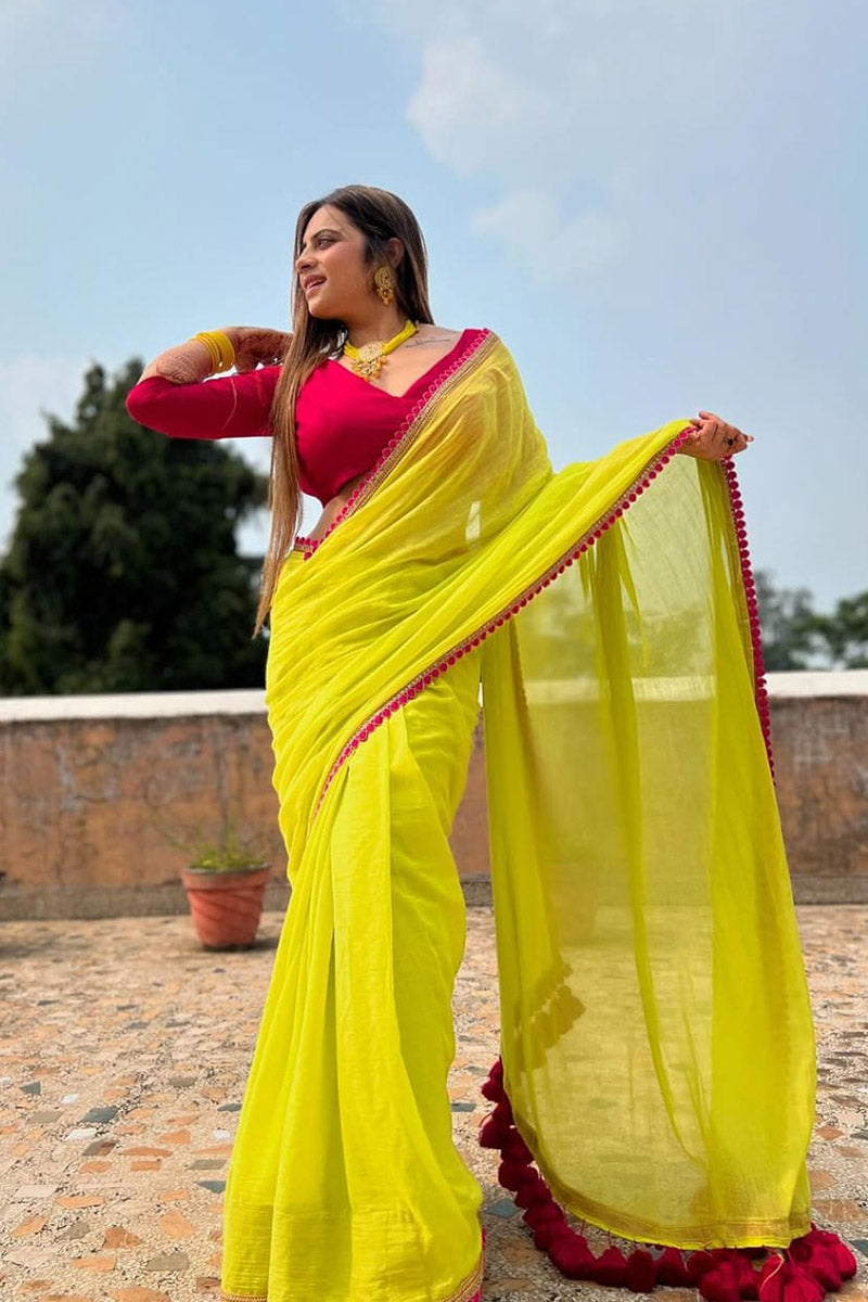 Magnific Parrot Georgette Saree With Handmade Tussels