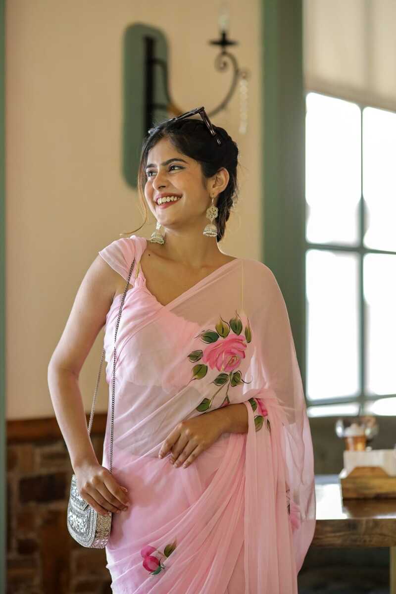 Mesmerising 1 Minute Ready To Wear Pink Floral Digital Printed Georgette Saree