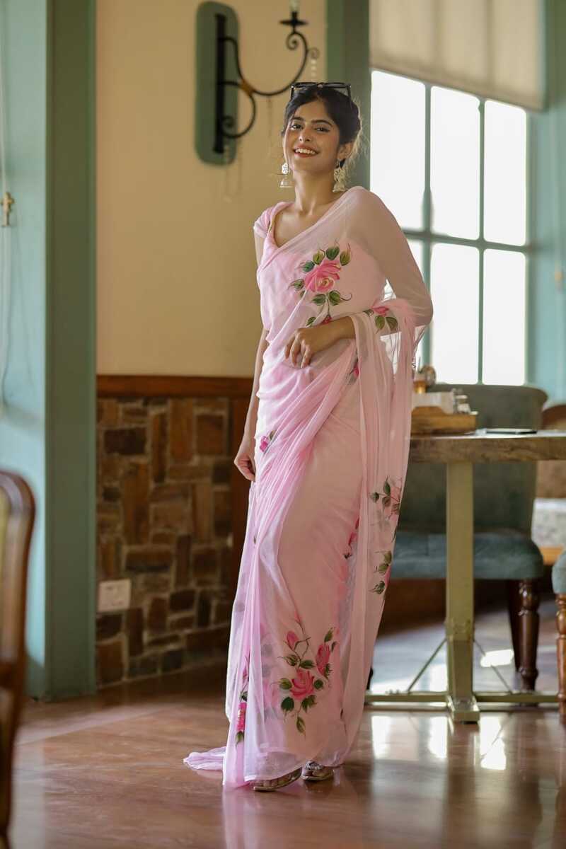 Mesmerising 1 Minute Ready To Wear Pink Floral Digital Printed Georgette Saree