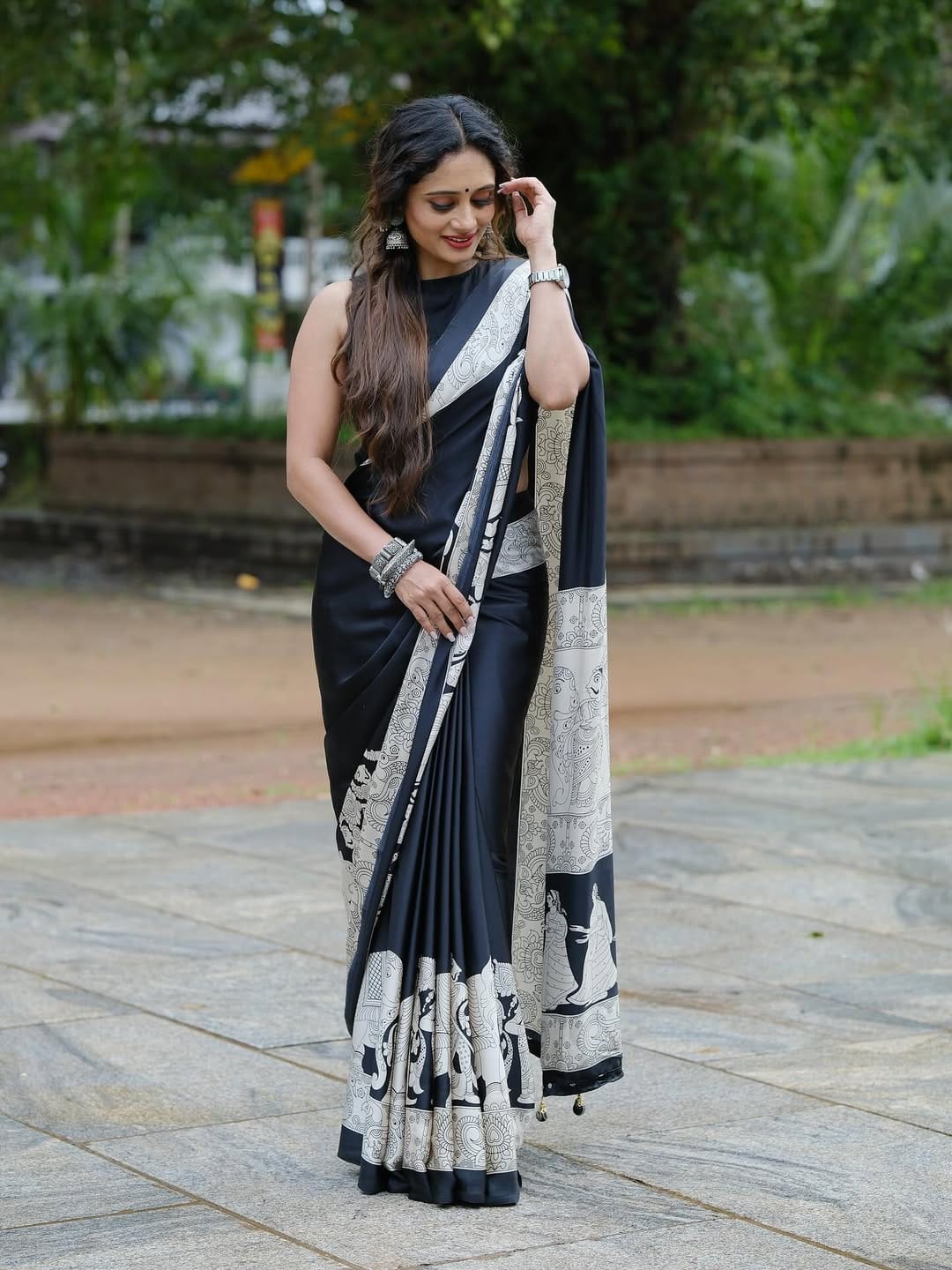 Denouement Black 1 Minute Ready To Wear Premium Crape Silk Saree