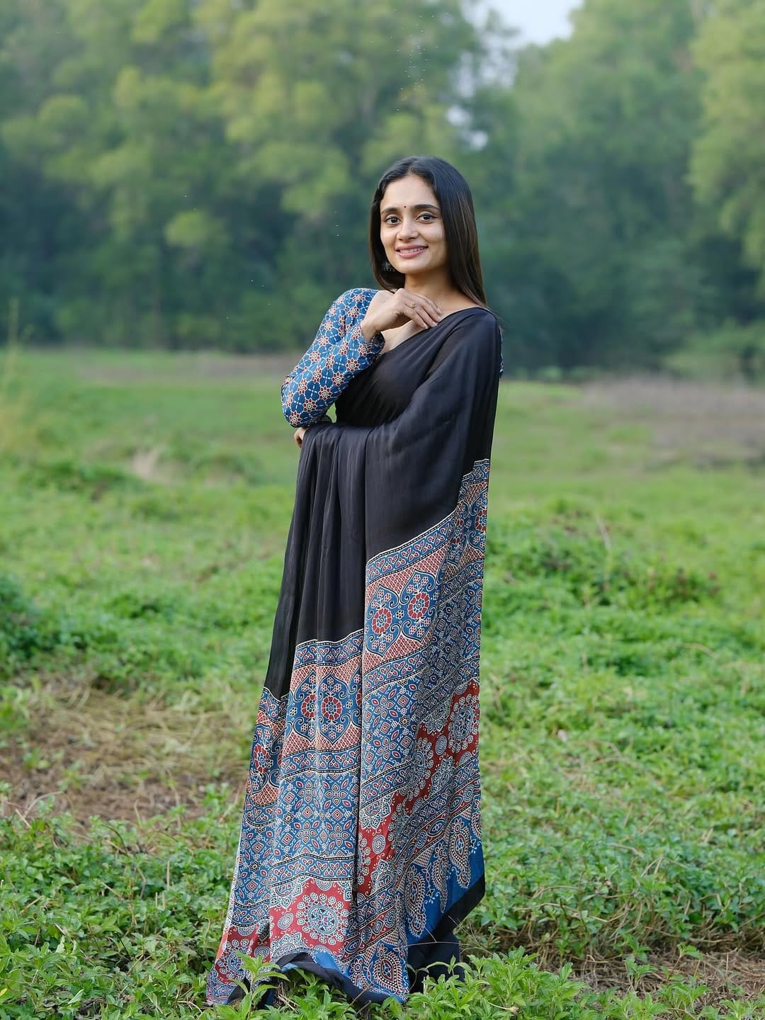 Eloquence Black 1 Minute Ready To Wear Premium Crape Silk Saree