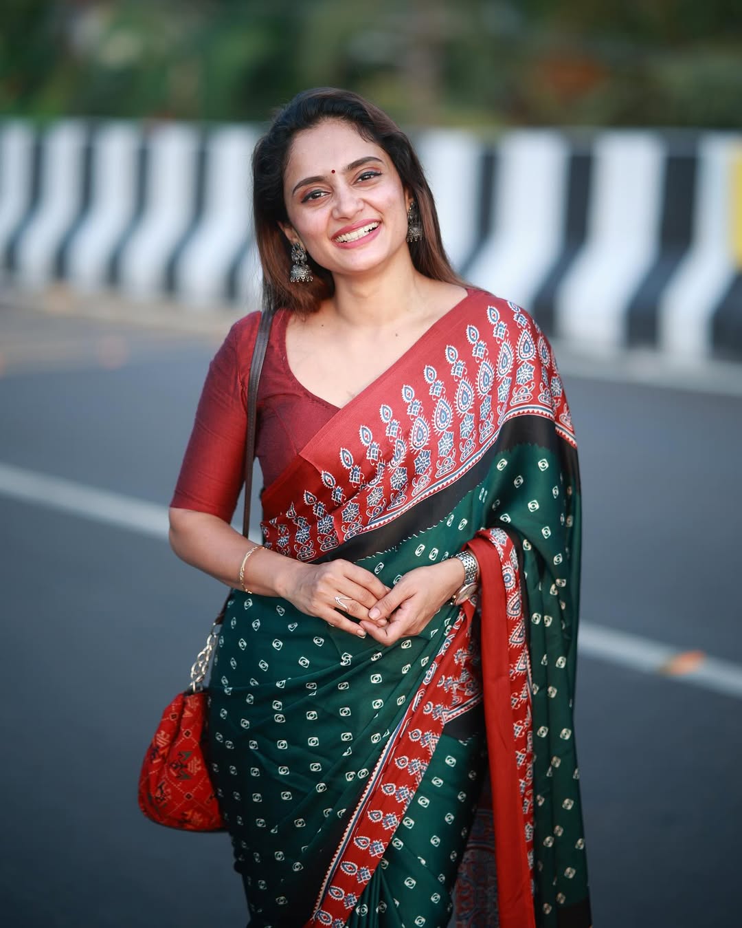 Denouement Green 1 Minute Ready To Wear Premium Crape Silk Saree