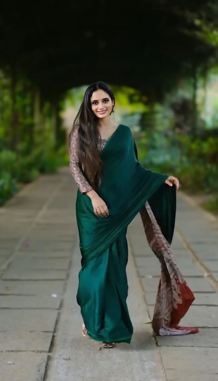 Flaunt Green 1 Minute Ready To Wear Premium Crape Silk Saree
