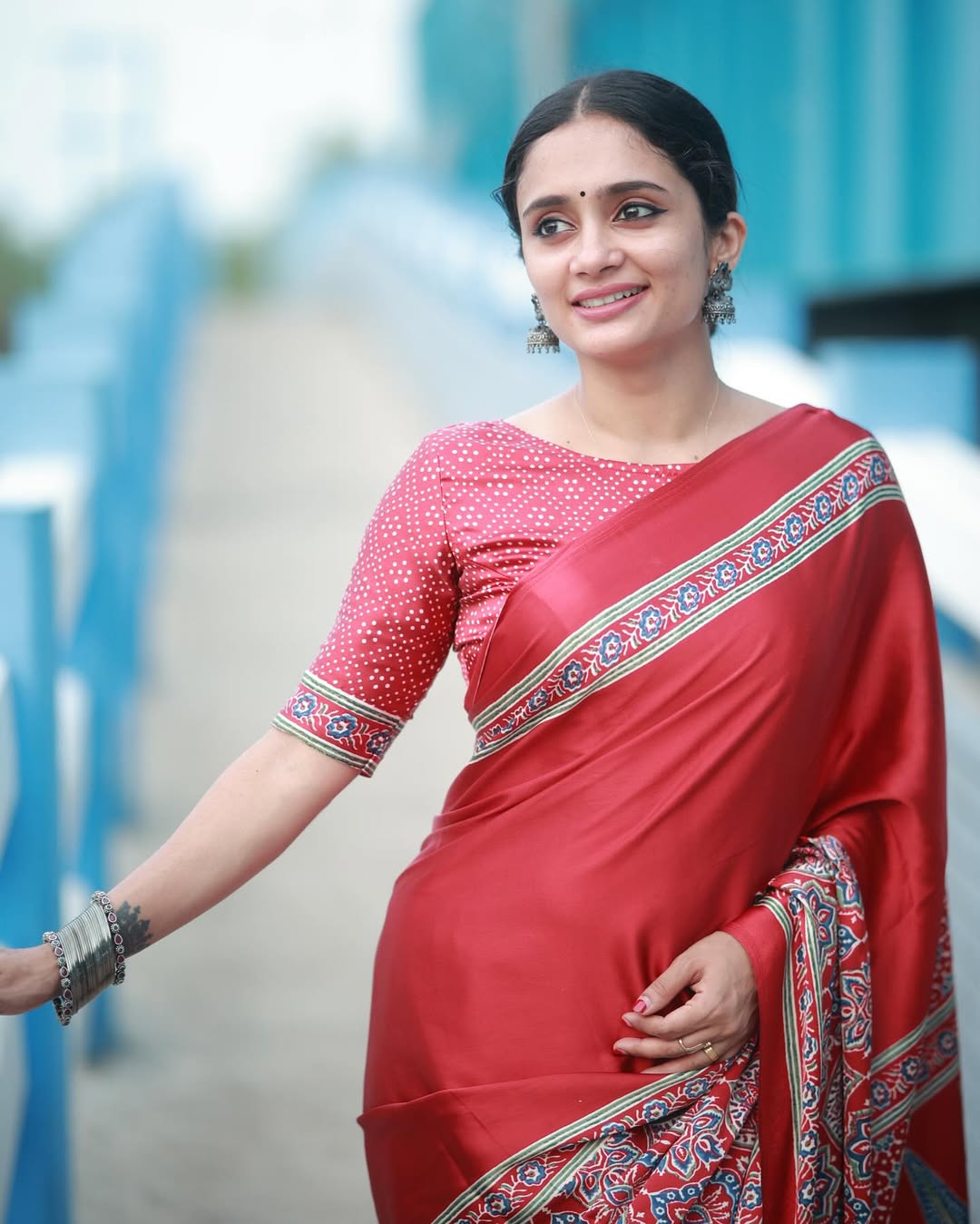 Supernal Red 1 Minute Ready To Wear Premium Crape Silk Saree