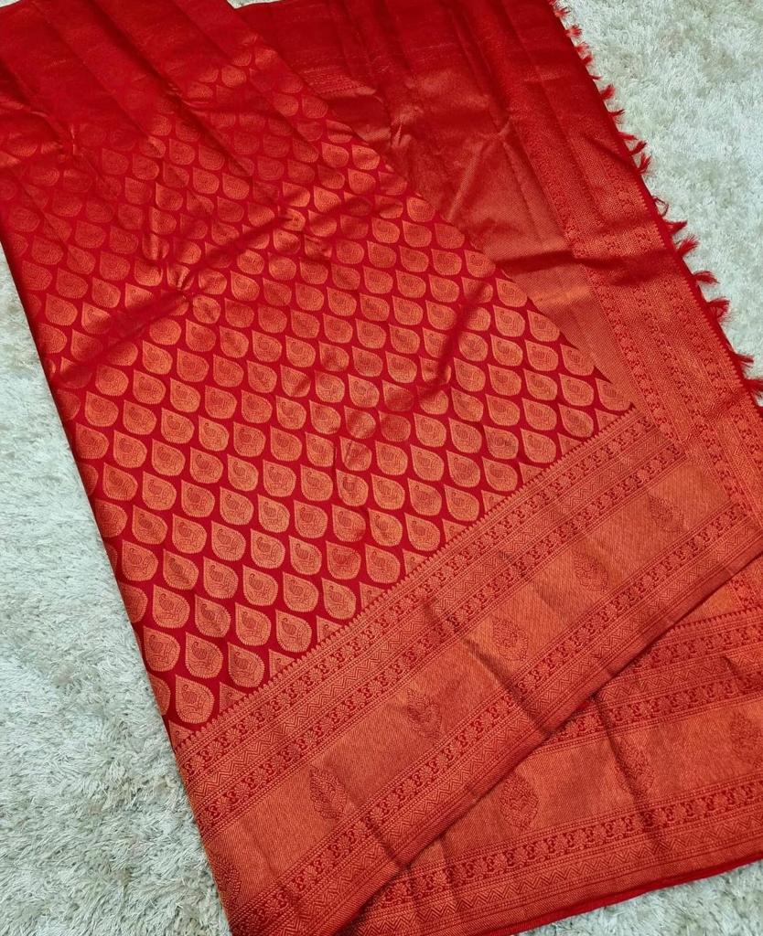 A Dreamy Red Color Soft Banarasi Silk Saree With Blouse Piece