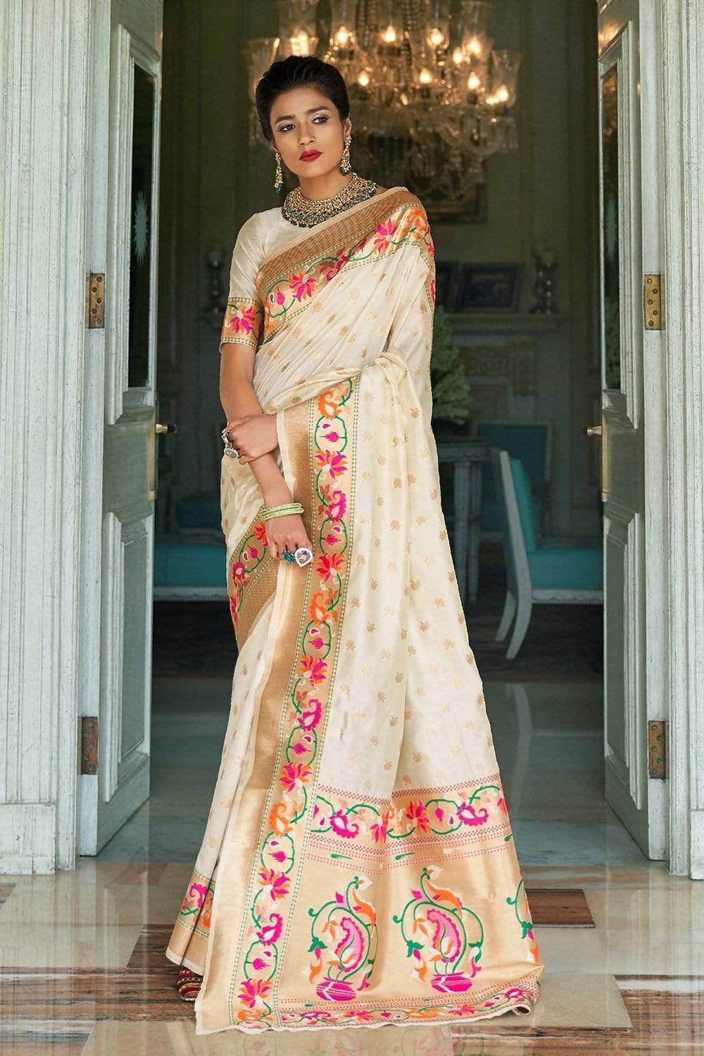 Adorable Beige Paithani Silk Saree With Amiable Blouse Piece