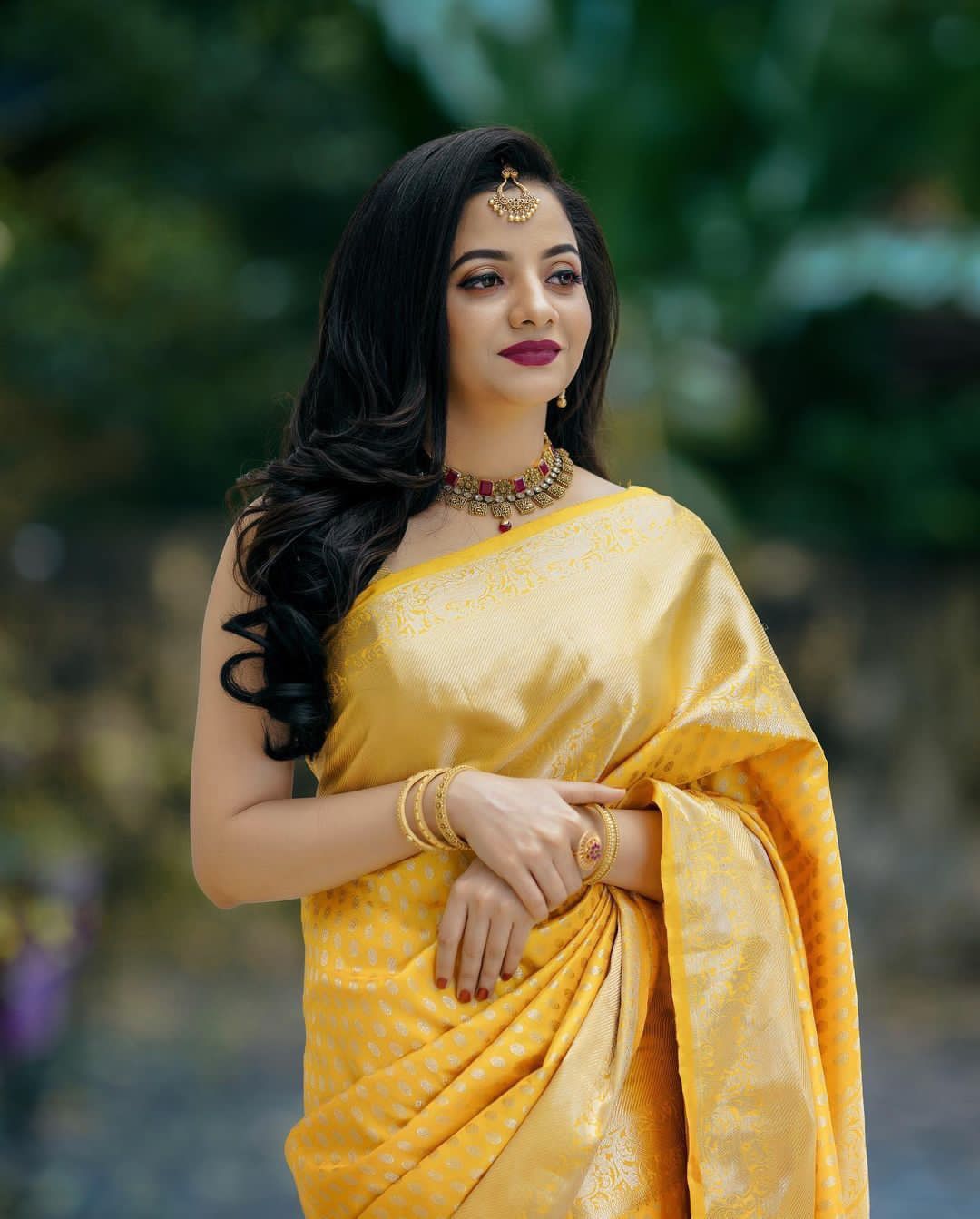 Angelic Yellow Color Soft Banarasi Silk Saree With Blouse Piece