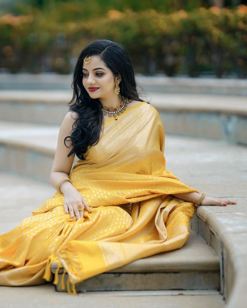 Angelic Yellow Color Soft Banarasi Silk Saree With Blouse Piece