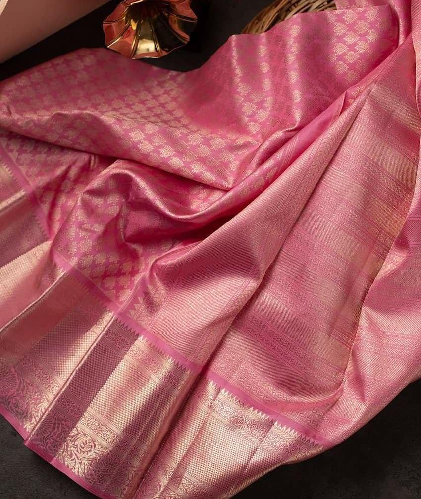 An Insanely Pink Color Soft Silk Saree With Blouse Piece