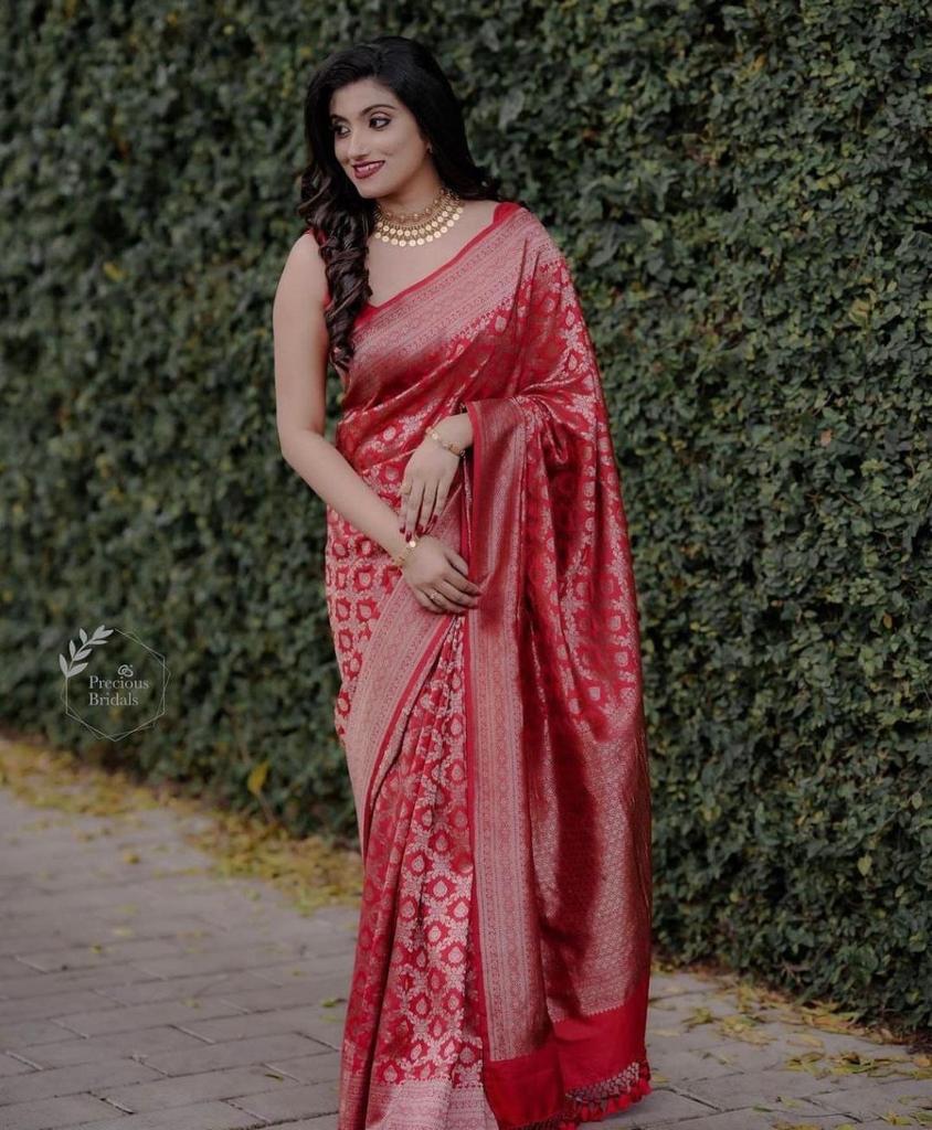 Amazing Red Soft Banarasi Silk Saree With Blouse Piece